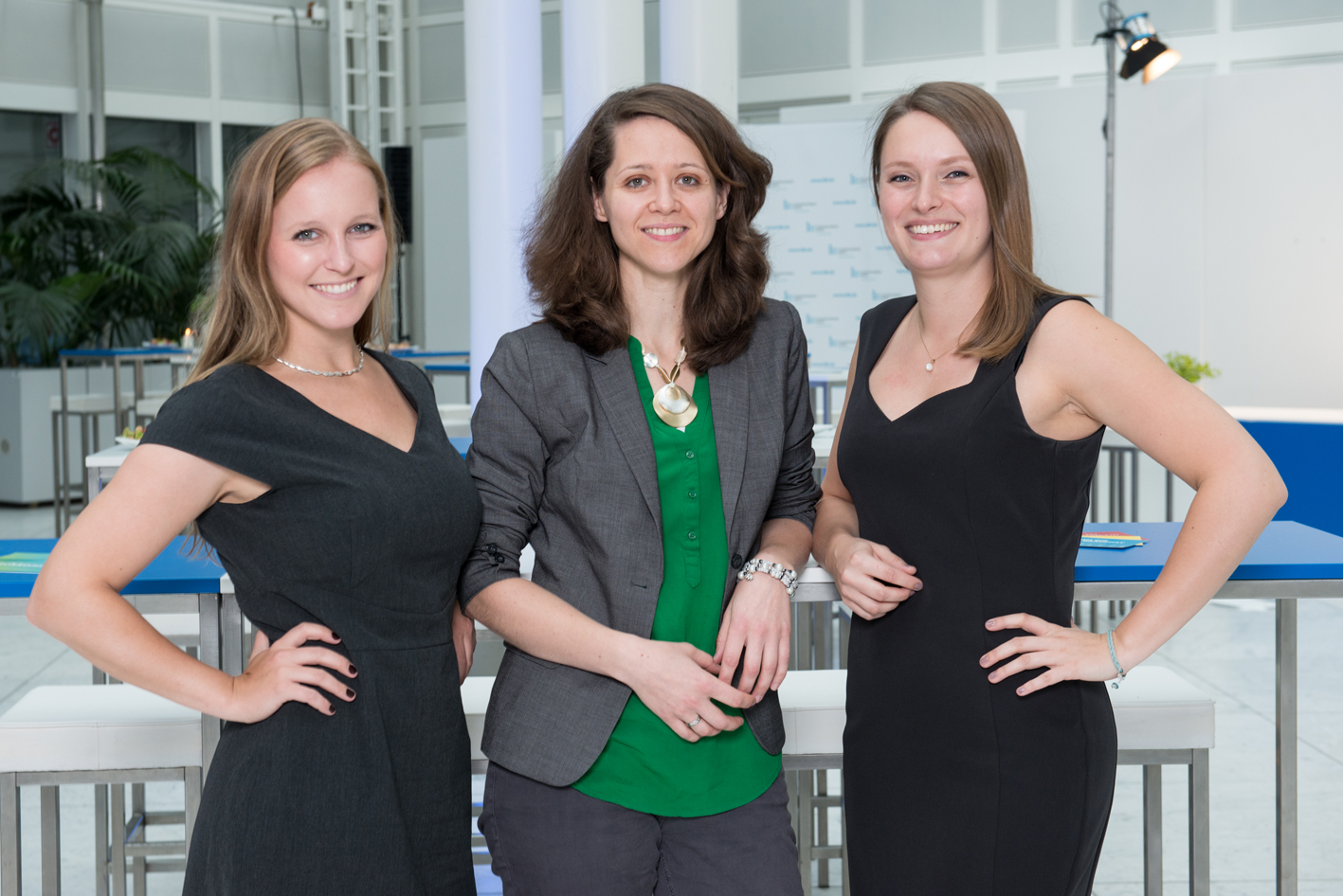 Die Gründerinnen von EntoNative GmbH: Sabrina Jaap, Dr. Ina Henkel und Katrin Kühn (v.l.)